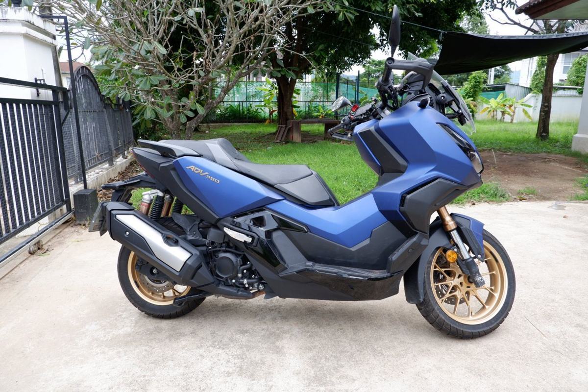 Honda ADV 350 photo 1