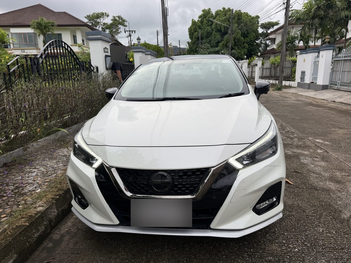 Nissan Almera, вид спереди
