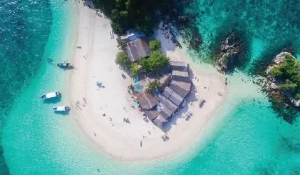 Khai Nok Island beach