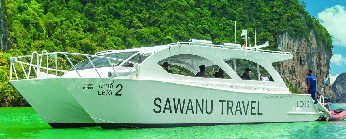 Lexi power catamaran in Phang Nga Bay