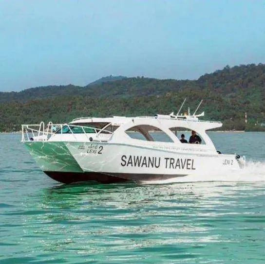 Lexi speed catamaran