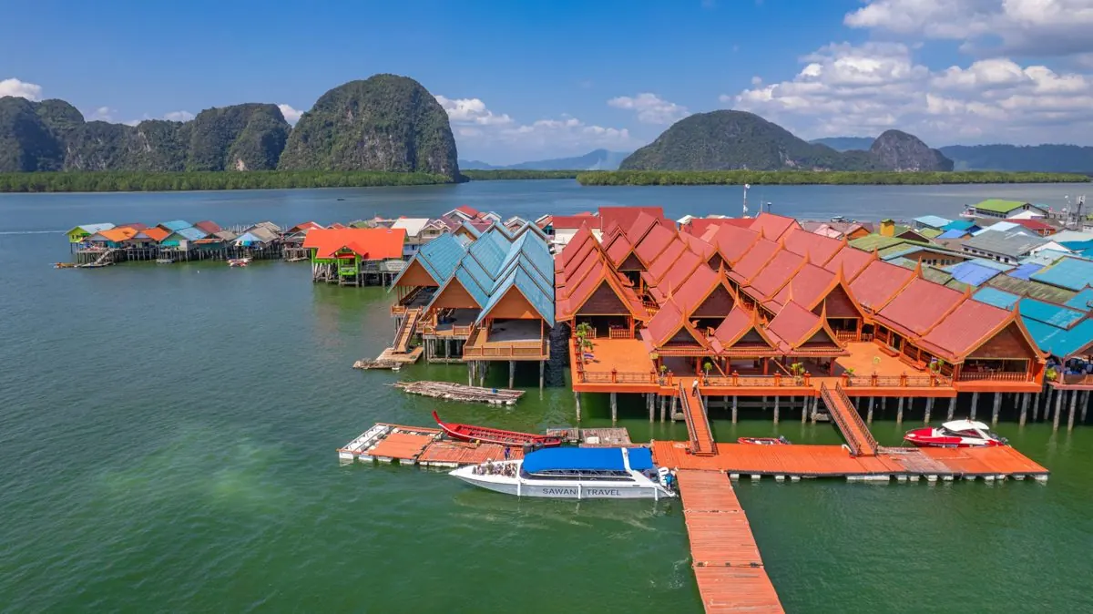 Floating restaurant at Koh Panyi