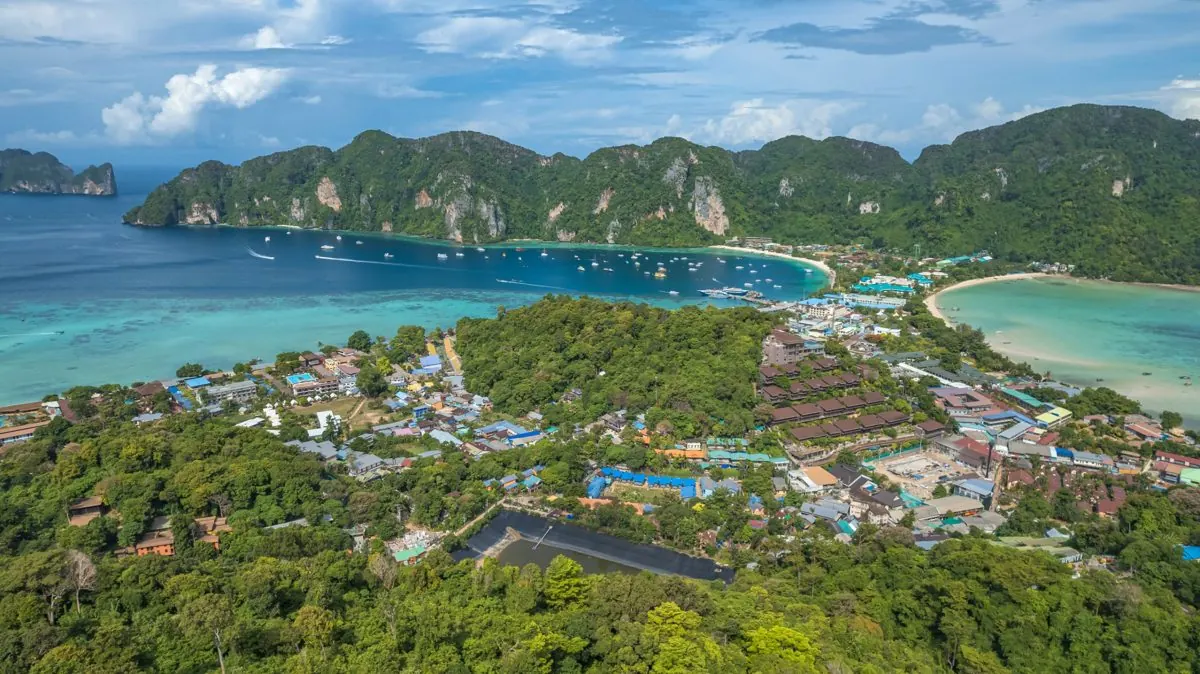 The twin bays of Phi Phi Don