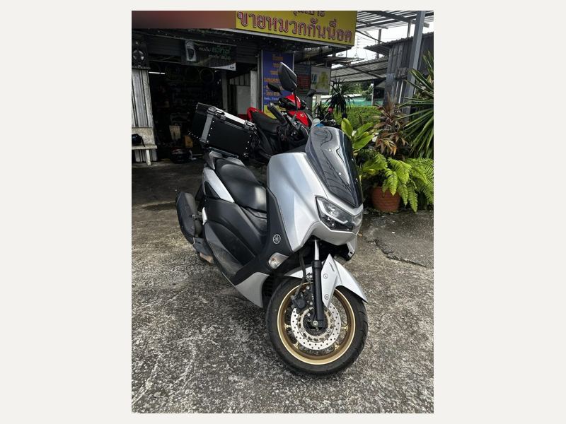 Yamaha NMAX 155 в аренду в Чалонге, Пхукет