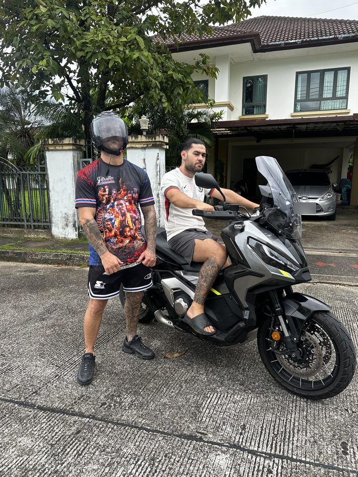 Клиенты с Honda X-ADV 750 — Island Rides Phuket
