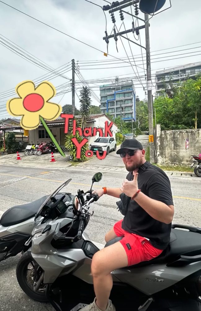 Клиент на ADV 350 — Island Rides Phuket