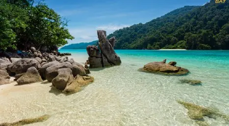 Mae Yai Bay