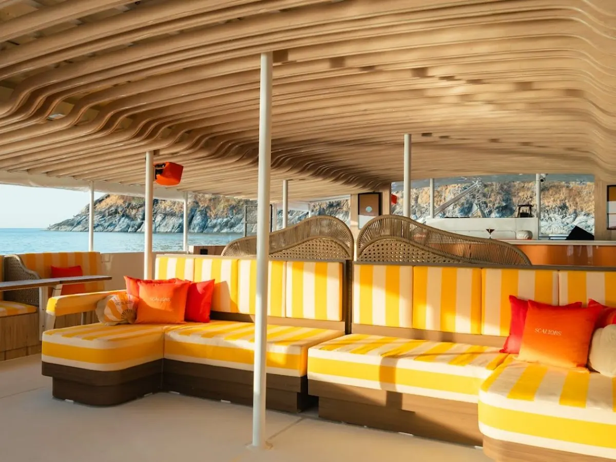 SCALLOBS party power catamaran, photo 2