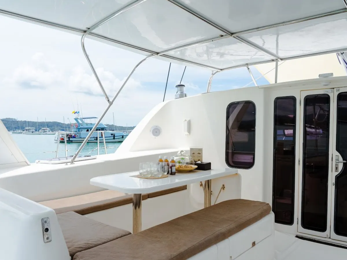 SUMMER premium sailing catamaran, photo 4
